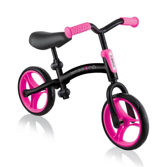 GLOBBER Go Bike Reversible Frame Black/Neon Pink Balance Bike