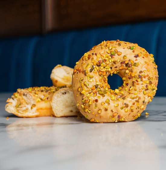Donut Pistache