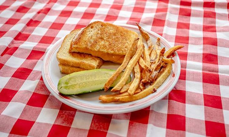 Kids Grilled Cheese on White Bread/Fries