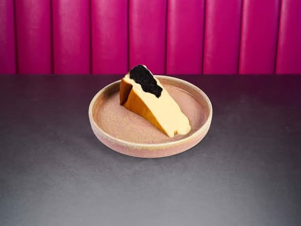 *NEW* Blueberry &White Choc Basque Cheesecake