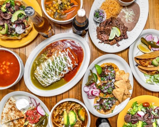 Los Cantaros Taqueria (Grand Avenue)