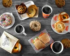 Robin's Donuts (300 May St S)