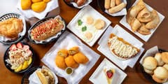 Mecatos Bakery & Cafe (Curry Ford West)