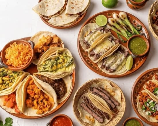 Super Tacos De Guisado Ermita
