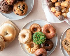 Mama C's Donuts (Maumee)
