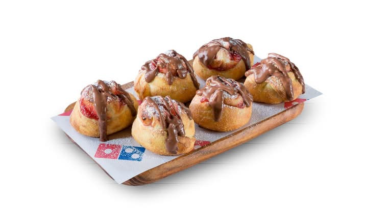 Sweet Rolls z malinami i czekoladą
