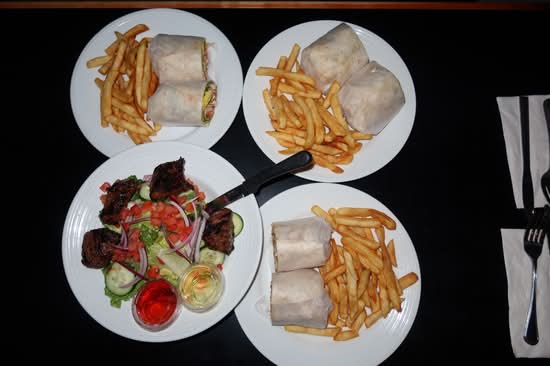 Alumni Sports Cafe (Pembroke)