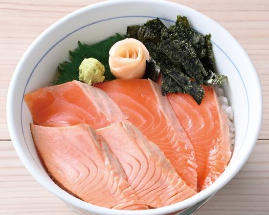 サーモンと炙りサーモンの二種丼 Salmon and Broiled Sushi Bowl