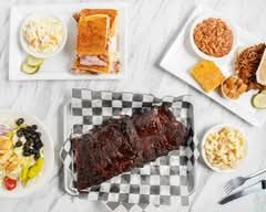 Smokin' Eagle BBQ & Brew (9 Main St)