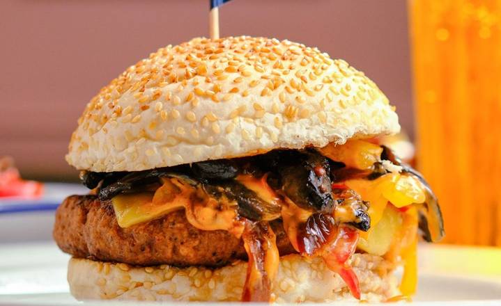 Philly vegan cheeseburger