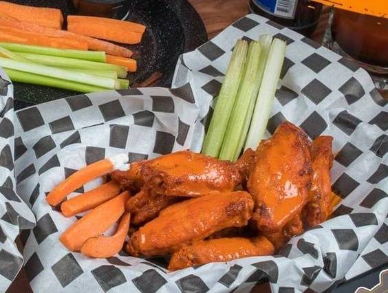 BFW BUFFALO'S WINGS Menu Delivery【Menu & Prices】Zacatecas | Uber Eats