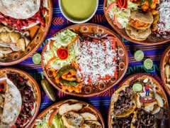 Hamburguesas y Antojos "Rulas"