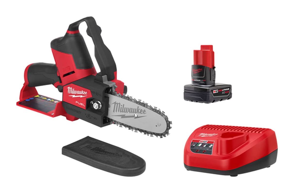 Milwaukee M12 Fuel 2527-21 6 In. 12 V Battery Pruning Saw Kit (Battery & Charger)