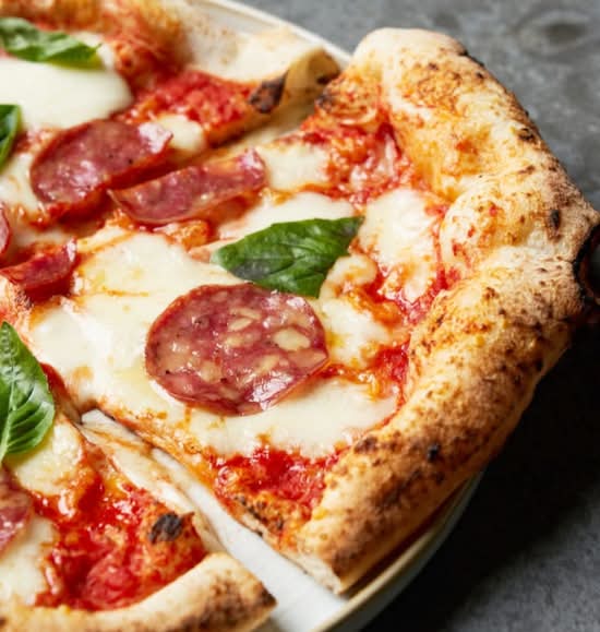 Pizza Salame Special