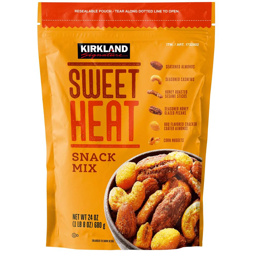 Kirkland Signature Sweet Heat Snack Mix, 24 oz