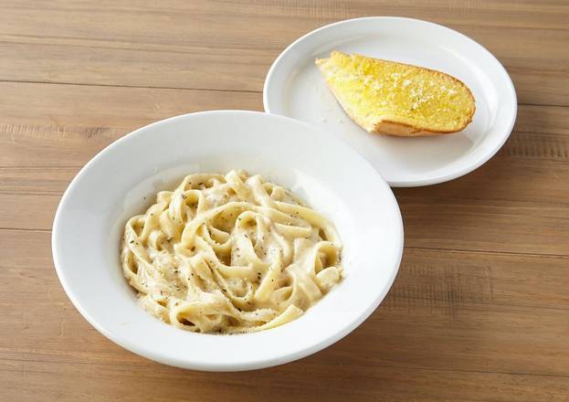 Child Fettuccine Alfredo