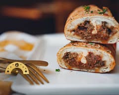 Strombolis and Calzones (Tenleytown)