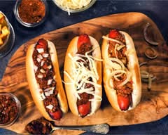 New York Chili Hot Dog