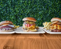 MANHATTAN FOOD & DRINKS - Manhattan Food & Drinks