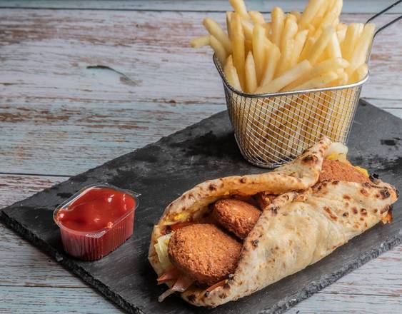 cheese naan Falafel