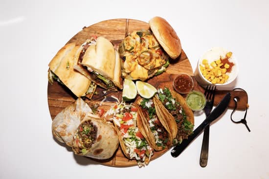 Los Dos Carnales LLC OMG Cravings