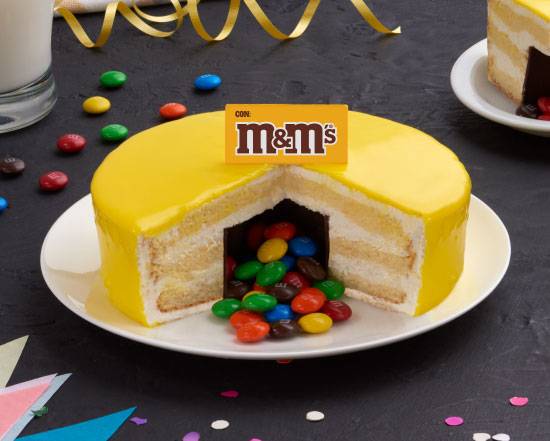 Pastel con M&Ms Amarillo