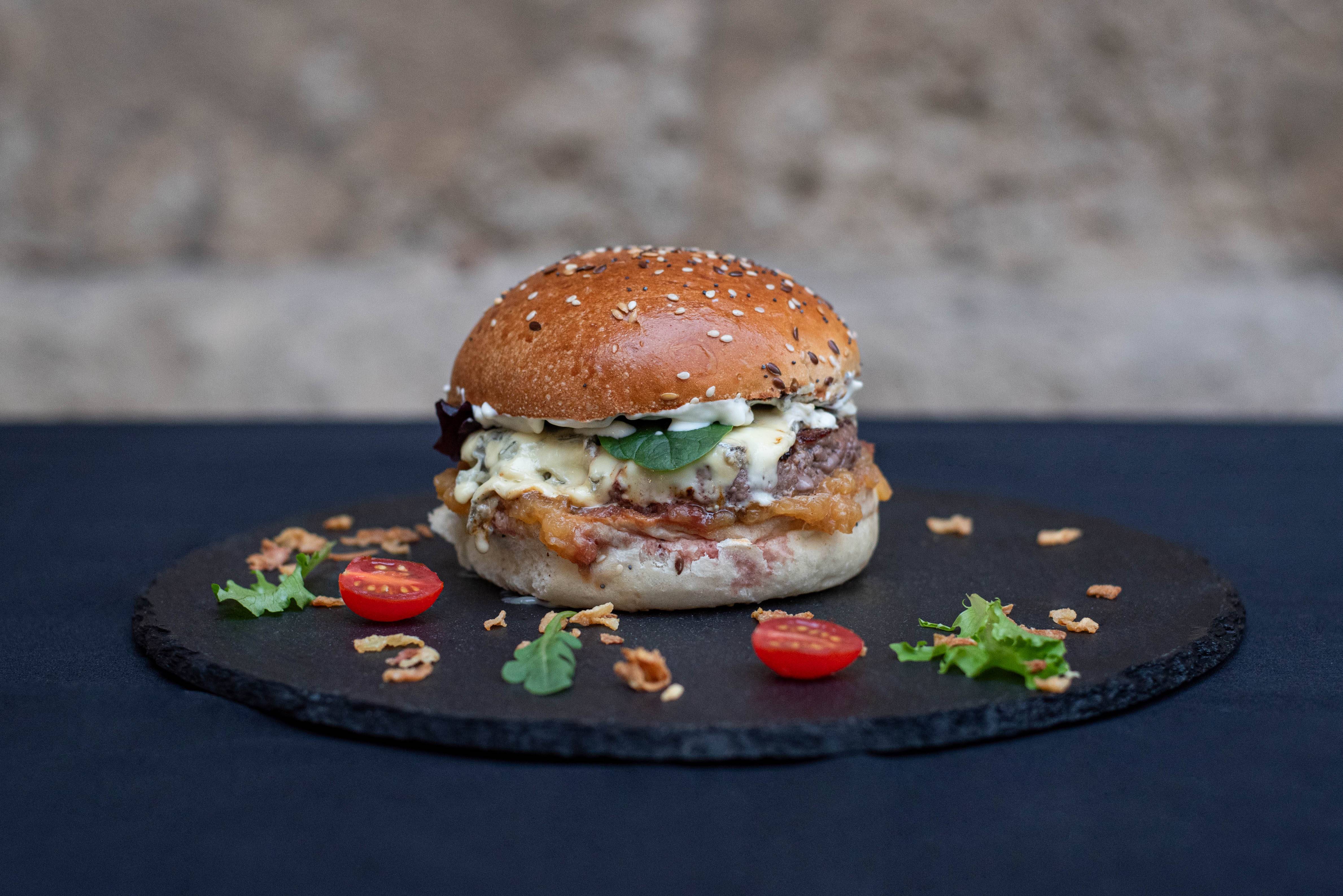 BLUE LOVER + FRITES MAISON 🍔🍟