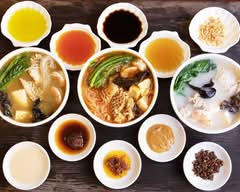 麻辣TOWN 本番四川麻辣燙 MALA TOWN Spicy Hot Pot