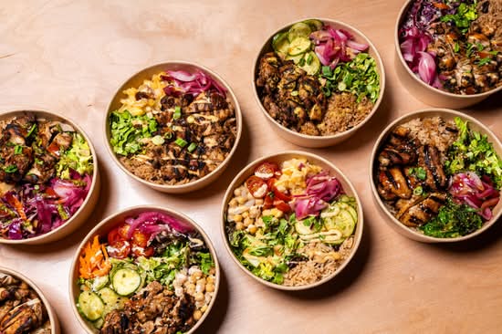 Dutty Yea (30 Rue Ste-Catherine O)