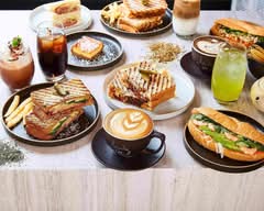 リット コーヒーアンドティースタンド LIT COFFEE&TEA STAND