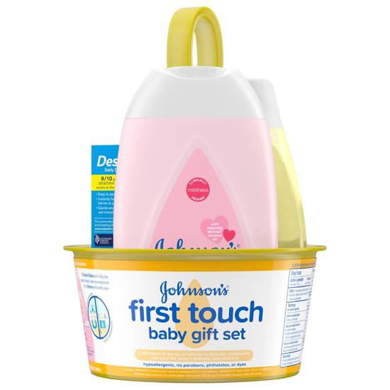 Johnson's First Touch Baby Gift Set