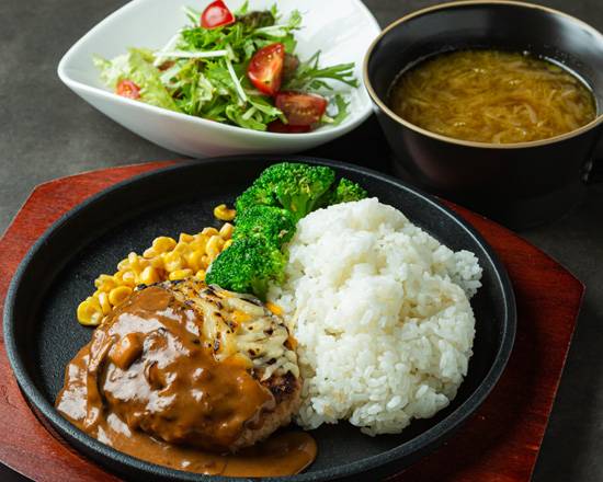 ハンバーグセット(チーズ) Hamburger set (cheese)