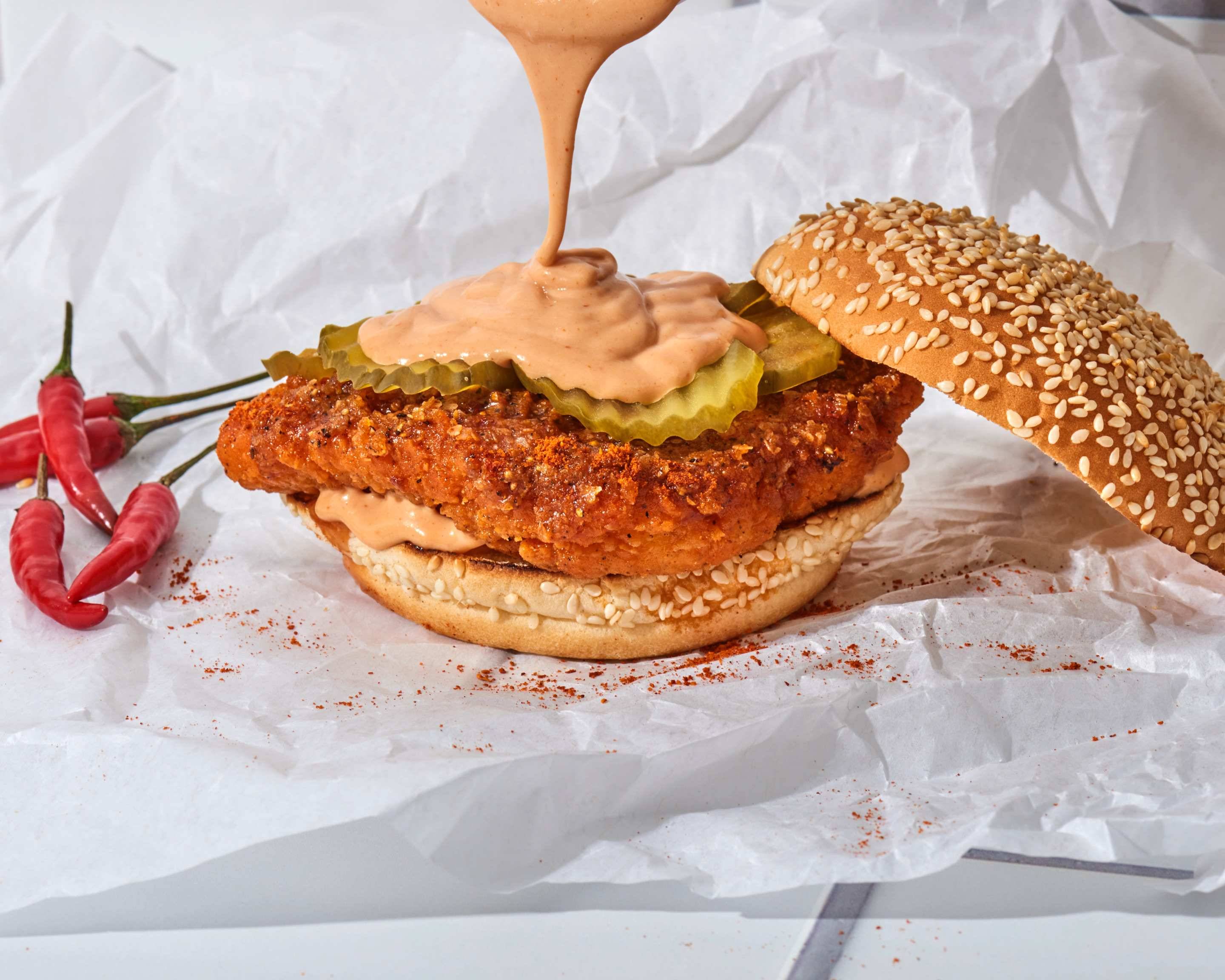 Order Cayenne Nashville Hot Chicken Menu Delivery【Menu & Prices