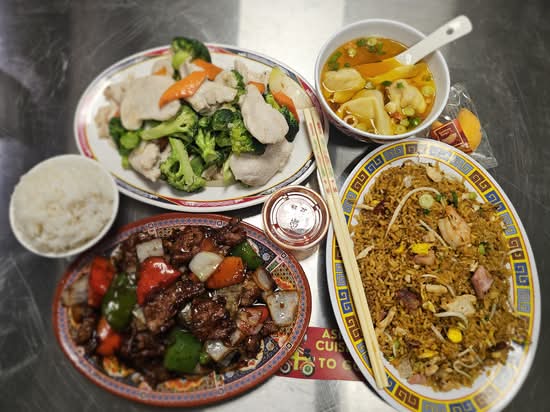 4 TO GO Asian cuisine (2005 NW 97th Ave)