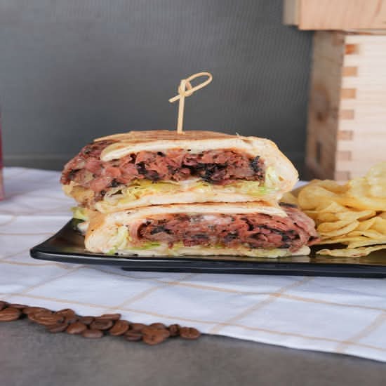 Sándwich Pastrami