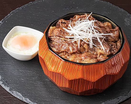 宮澤の温玉牛重並(肉120g+米200g)  Miyazawa Beef & Poached Egg Rice Box - Regular