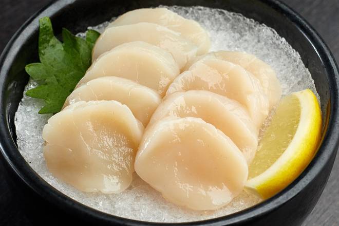 SCALLOP “HOTATE”* SASHIMI