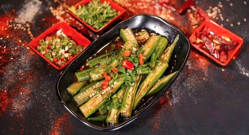 Homemade Okra 凉拌秋葵