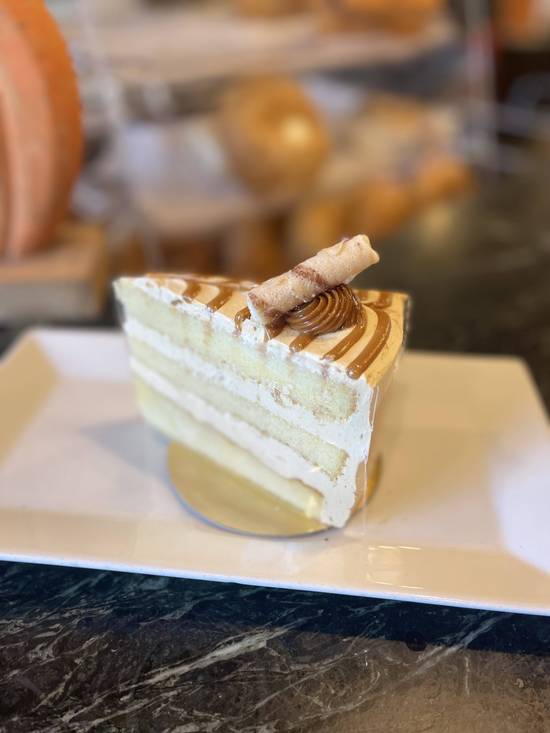 Dulce de leche mouse cake slice