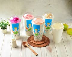 果汁伯現打果汁 西瓜汁 木瓜牛奶