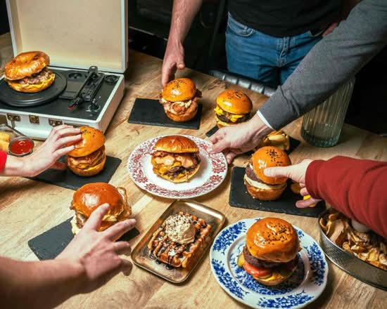 The Guinness BURGERS (Calle Quart 2, Valencia)