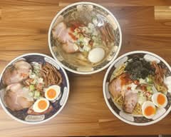 すごい煮干ラーメン 凪 新宿ゴールデン街本館 SUGOI NIBOSHI RAMEN NAGI SINNJYUKUGOIDENNGAI