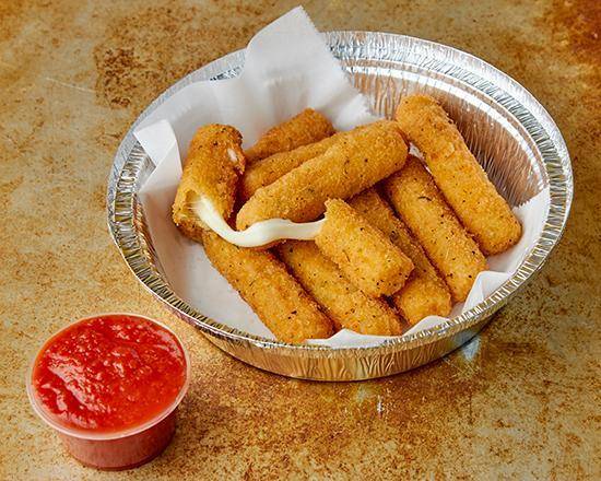 Mozzarella Sticks (6 pcs)