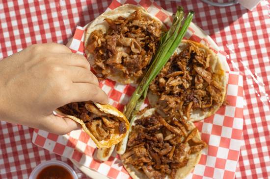 Taqueria Los troncos