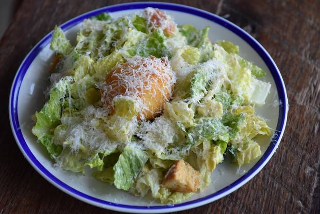 FULL CAESAR SALAD