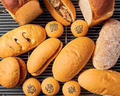 山田製��パン