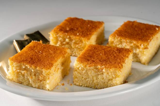 CORNBREAD WITH BUTTER (4 pieces)