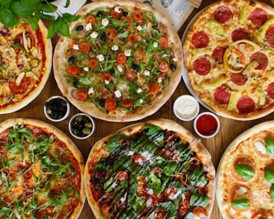 La Pino's Pizza