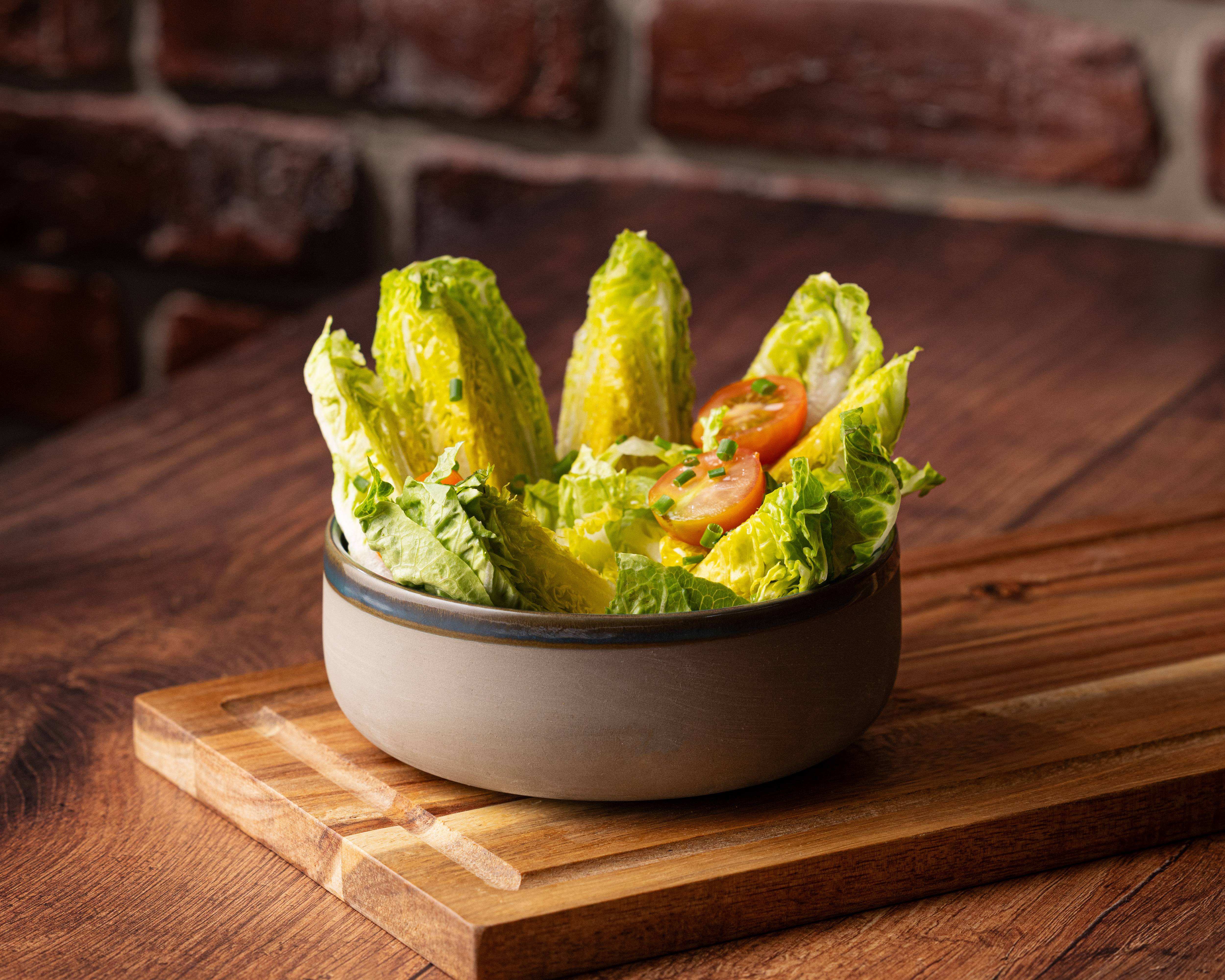 Salade cœur de sucrine et tomates cerises