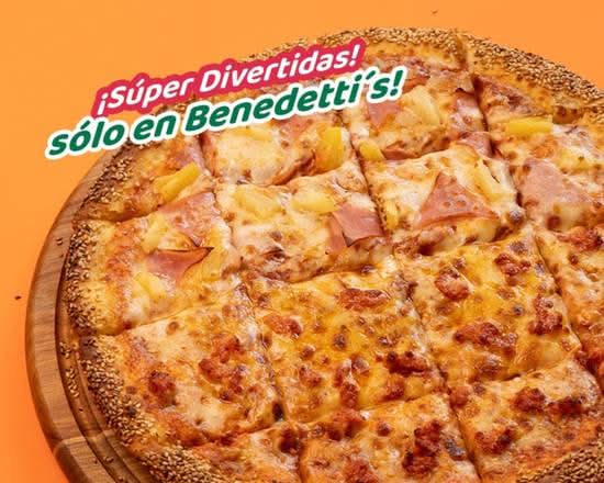 Pizza Grande Mitad Jamón Piña y Mitad Chorizo